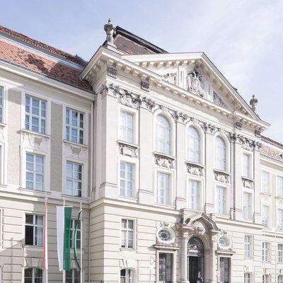 Foto: © Montanuniversität Leoben Panorama_Hauptgebaeude